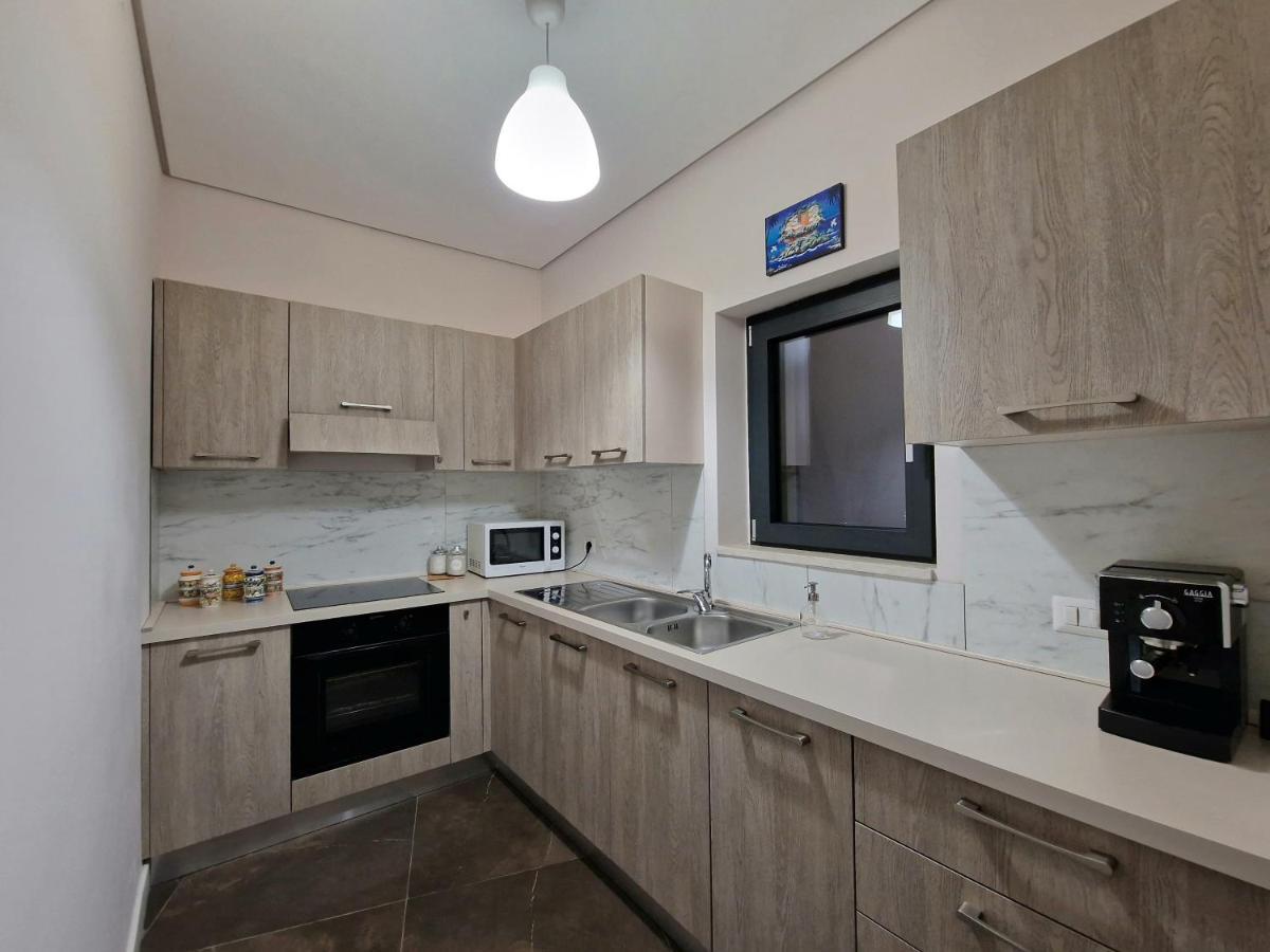 Appartamento The White Domus Taormina Esterno foto